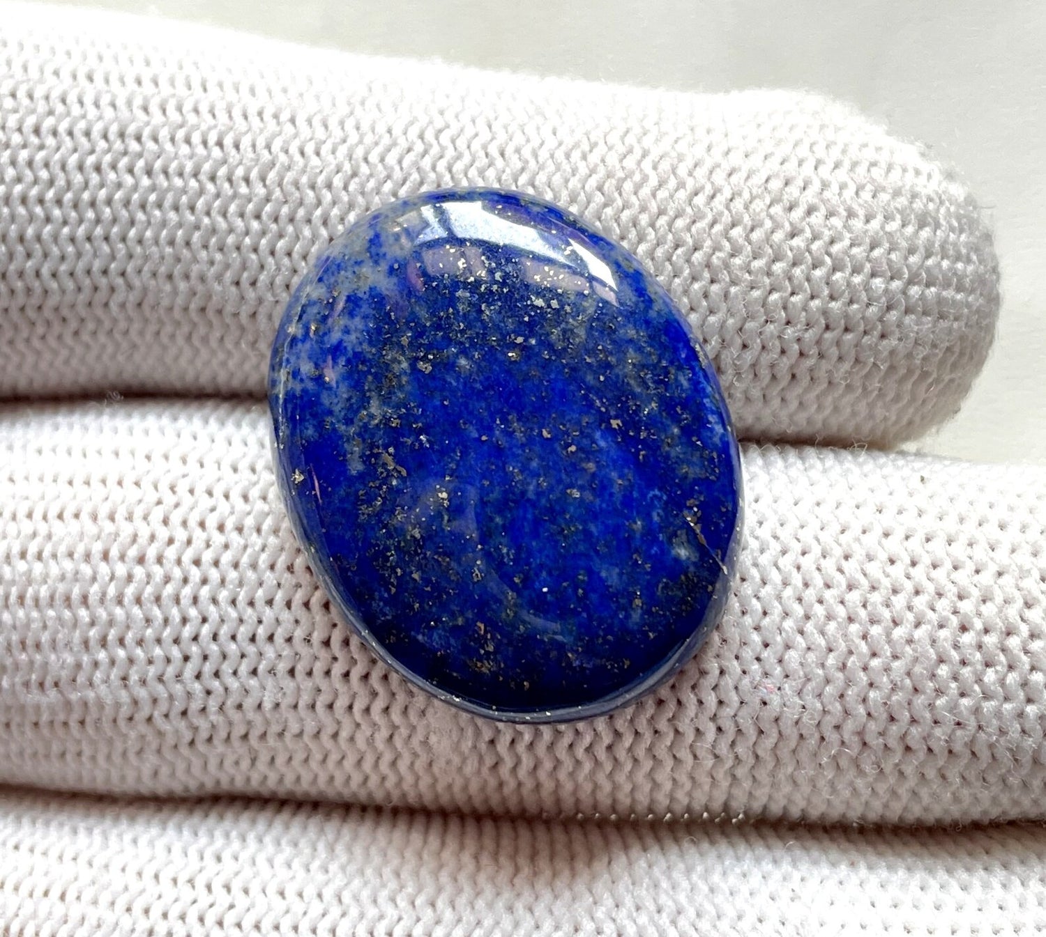 Lapis Lazuli Gemstone