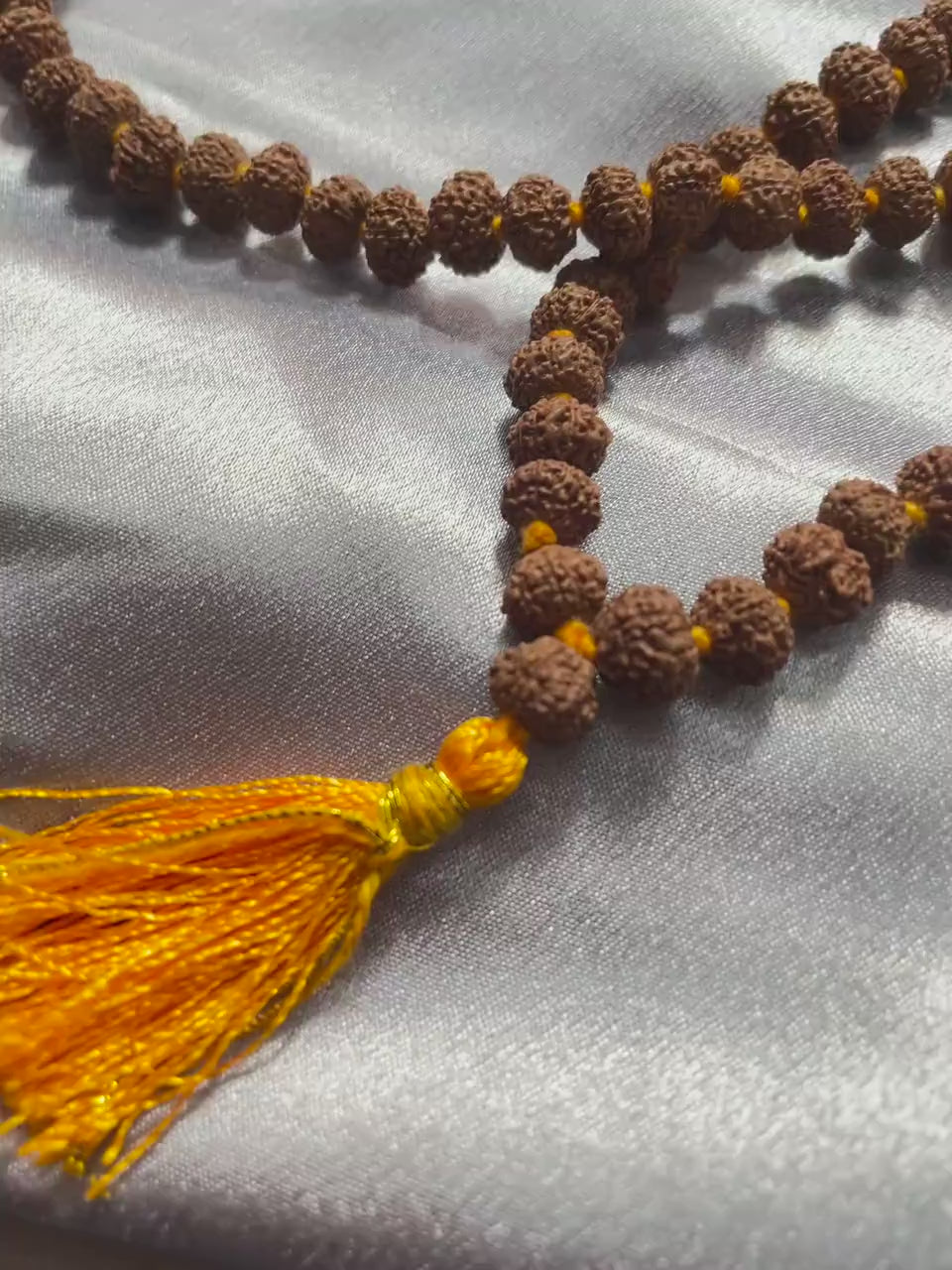 7 Mukhi Rudraksha Mala (7 मुखी रुद्राक्ष माला)